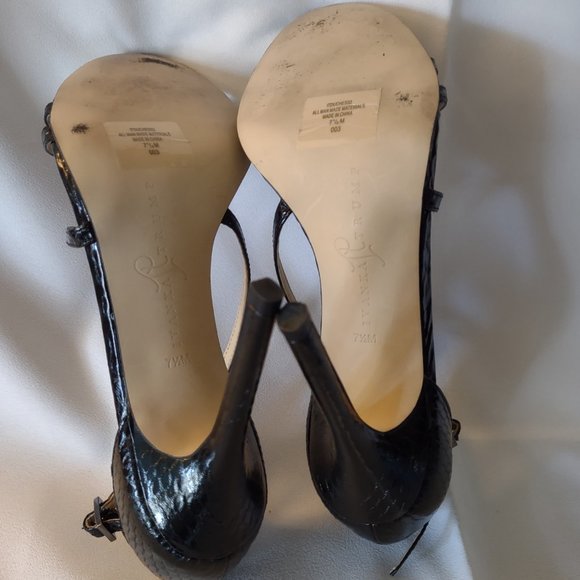 Ivanka Trump ITDuchess2 style shiny black snake 4.5" stilleto heels, size 7.5M - Picture 3 of 6